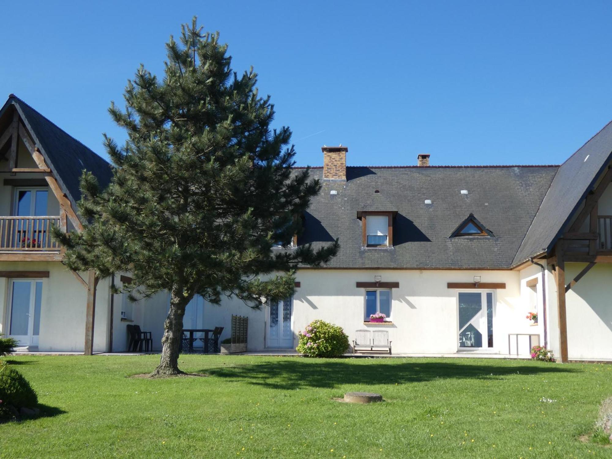 Omaha Gites Vierville-sur-Mer Esterno foto