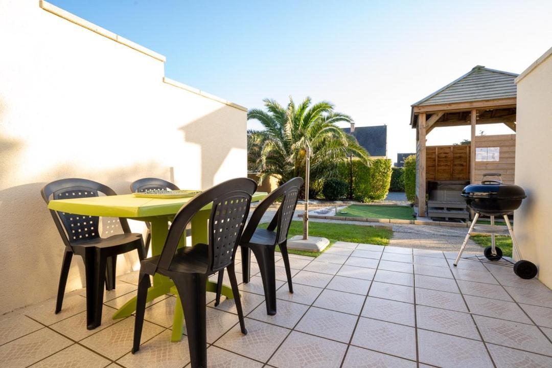 Omaha Gites Vierville-sur-Mer Esterno foto